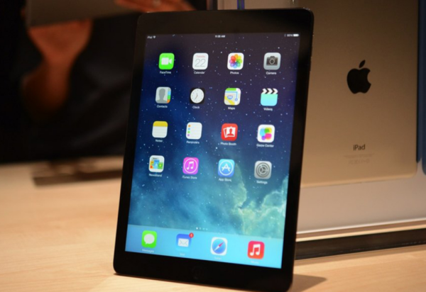 苹果平板ipad 6可以插卡,ipad第六代为什么不能分屏图2