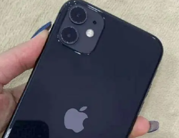 苹果手机iphone 运行内存是多少,iphone运行内存怎么看图2