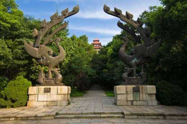 天上九头鸟地上湖北佬什么意思,为什么说天上九头鸟地上湖北佬图1