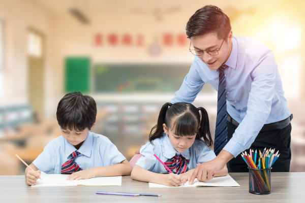 学校教育在个体发展中的作用,学校教育对一个人的成长有哪些作用图5