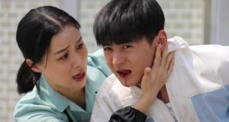 张铁花和曹锋是什么电视剧,绽放吧百合电视剧张铁花扮演者图4