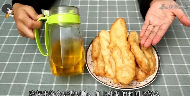 民间盐碱矾油条配方,用明矾炸油条的配方及和面图7