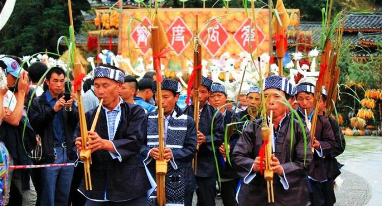 端节是什么民族的传统节日,端午节是哪个民族的图1