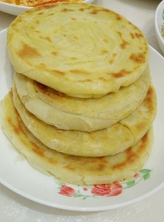 烫面油饼怎么炸,烫面葱油饼怎么做又软又好吃图10