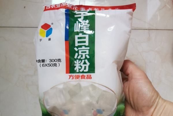 凉粉水果果冻怎么做,冰粉果冻怎么做的窍门