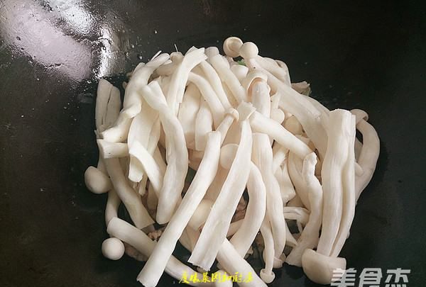 鸡腿菇怎么做好吃,鸡腿菇怎么烧好吃又香又嫩图14