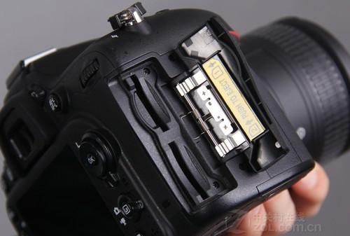 d7000怎么锁定焦点,尼康D7000怎么调自动对焦模式