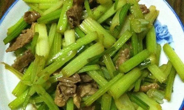 哪些菜和肉一起炒非常好吃,肉和什么菜在一起炒好吃图6