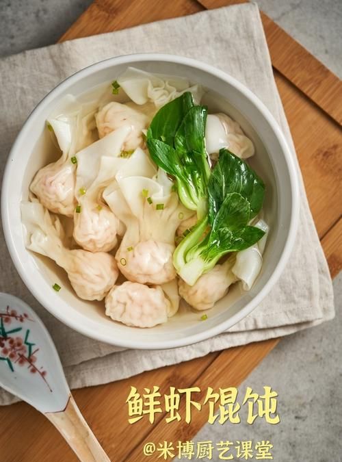 虾仁配什么菜包馄饨,家常馄饨馅配什么菜图1