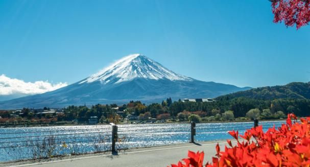 富士山在日本哪里,富士山在日本哪里地图