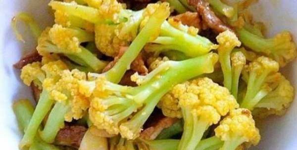 菜花炒肉怎么做好吃,家常菜花炒肉最好吃的做法图19