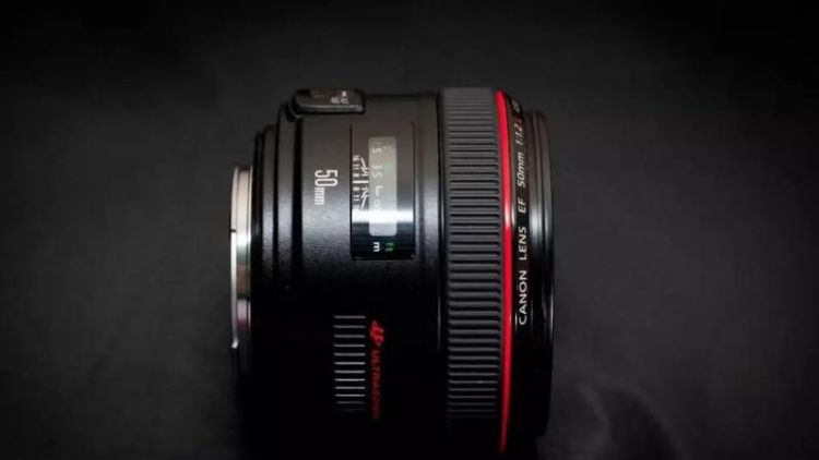 为什么镜头那么贵,佳能ef 24-70mm f2.8l ii usm 标准变焦镜头为什么这么贵图2