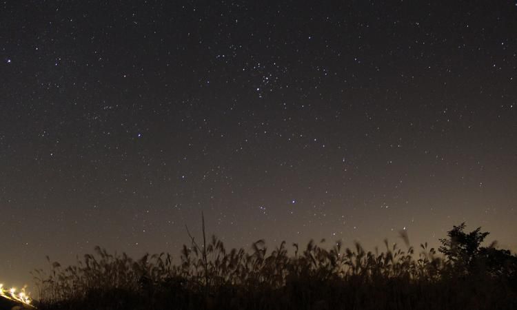 d7000如何拍星星,尼康d7000间隔拍摄怎么设置图1