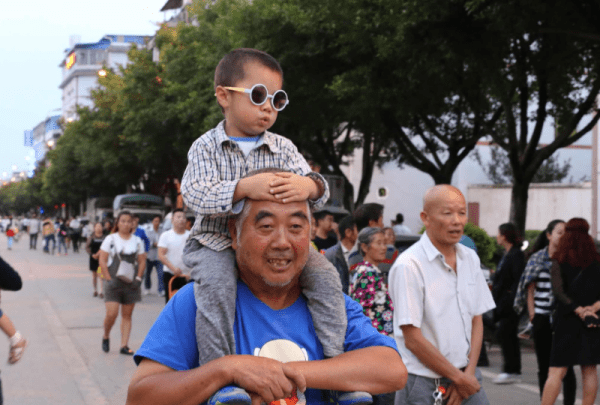 爷孙关系是什么关系,爷孙关系是什么关系图2