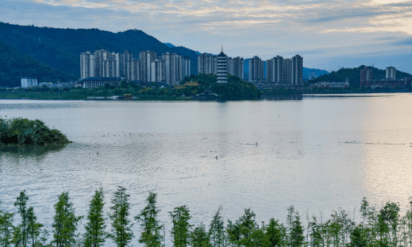 汉丰湖在什么地方,开州一日游必去的地方有哪些图3