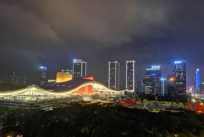 夜景拍摄时高光溢出怎么办,手机拍夜景灯光过曝的解决办法图1