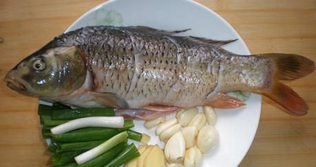 快速去除室内鱼腥味,怎样去除手上的鱼腥味最快图4