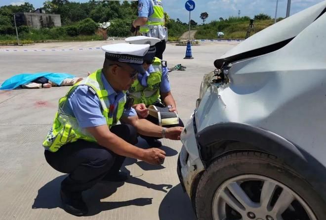 交通事故发生后要现场勘查吗？,发生交通事故后交警怎么处理图1