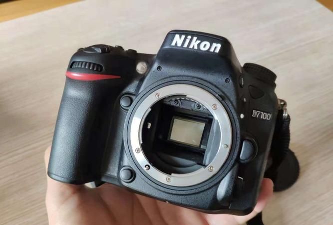 d700机身防抖,尼康d700与宾得k52s哪一个拍摄画面和性能最好图3