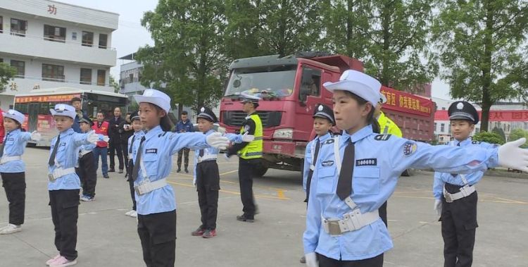 交警大队是什么意思,为什么北京叫交通队其他地方叫交警队图1