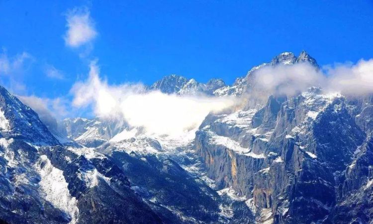 玉龙雪山在中国,玉龙雪山属于云南哪里个城市