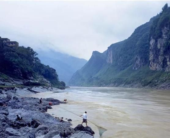 三峡工程淹没了哪些景点,长江三峡淹没的地方图4