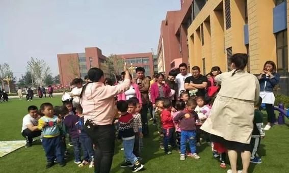 关于幼儿园孩子成长的经典语录,幼儿园小班成长语录怎么写图3